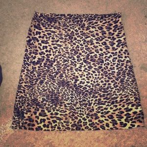 Mini skirt cheetah print